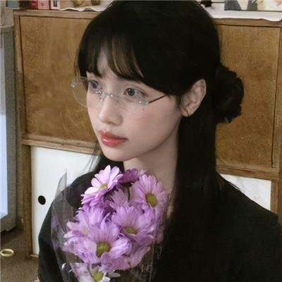 春色无边满绿波